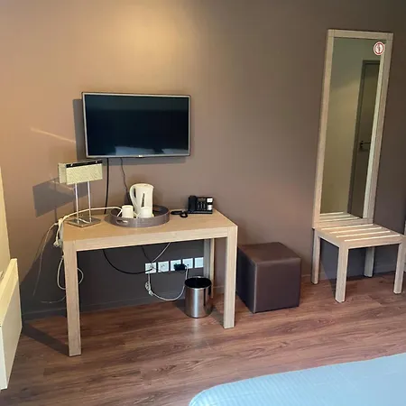 فندق L'auberge Du Rhone 3*